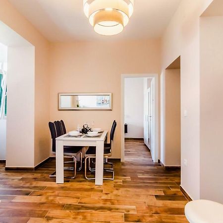 Kalemary's Apartment Zadar Bagian luar foto