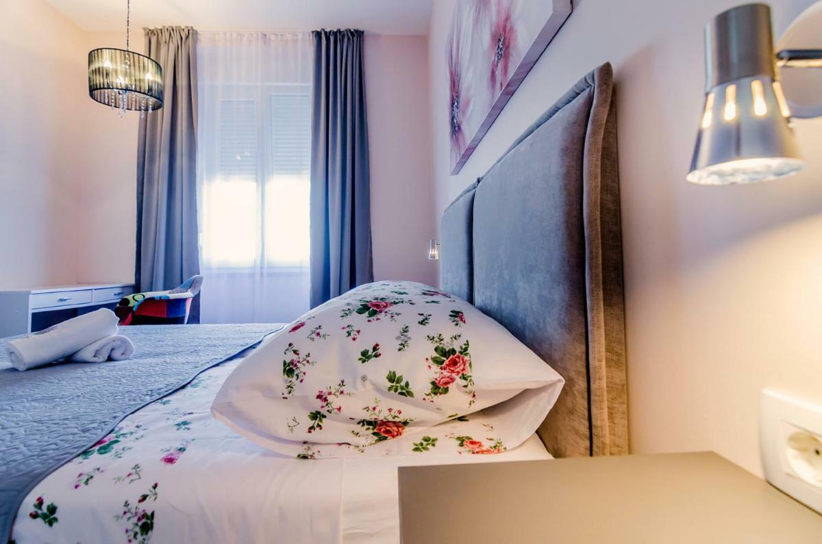 Kalemary's Apartment Zadar Bagian luar foto